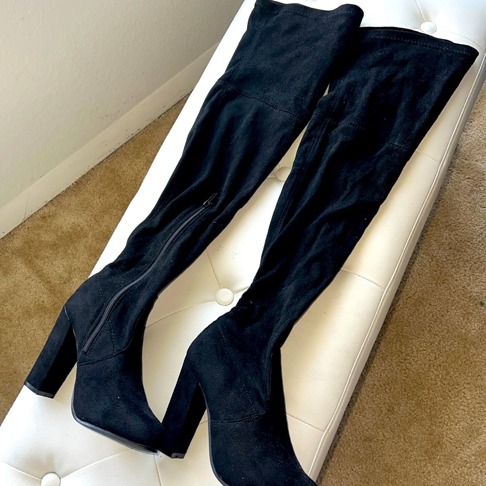 Over the Knee. S 6 Charlotte Russe boots